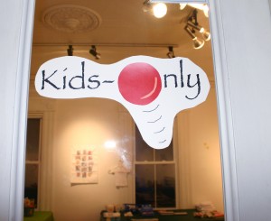 Kids Sale Sign